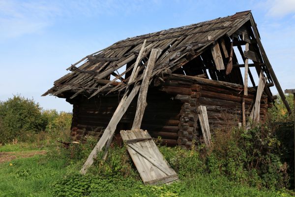 Pole Barn Demolition in Cedar Falls
